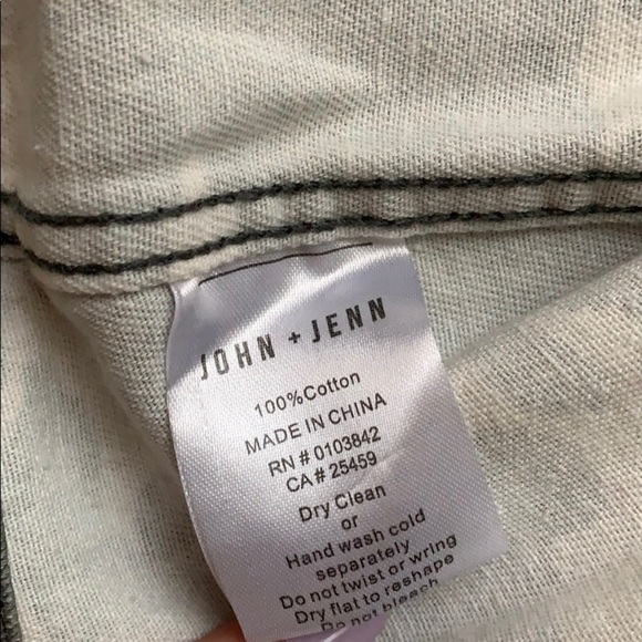 John + Jenn Camo Cropped Jean Denim Jacket - xs - Picture 8 of 8